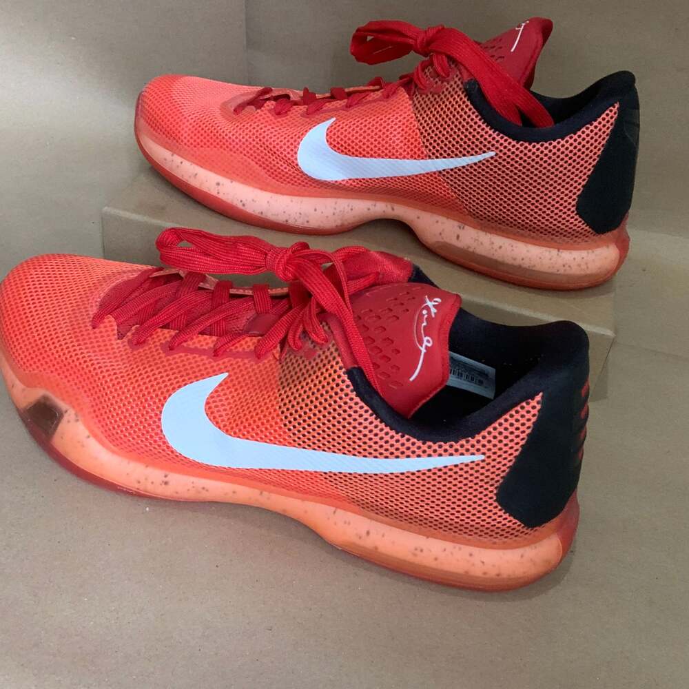 Nike Kobe X 10 Majors Hot Lava Men Red Black Sz 11.5 USED 2015